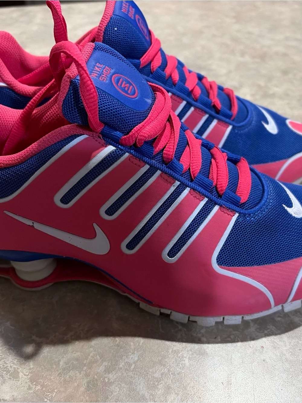 NIKE SHOX TURBO WOMENS SIZE 8.5 ***EUC***